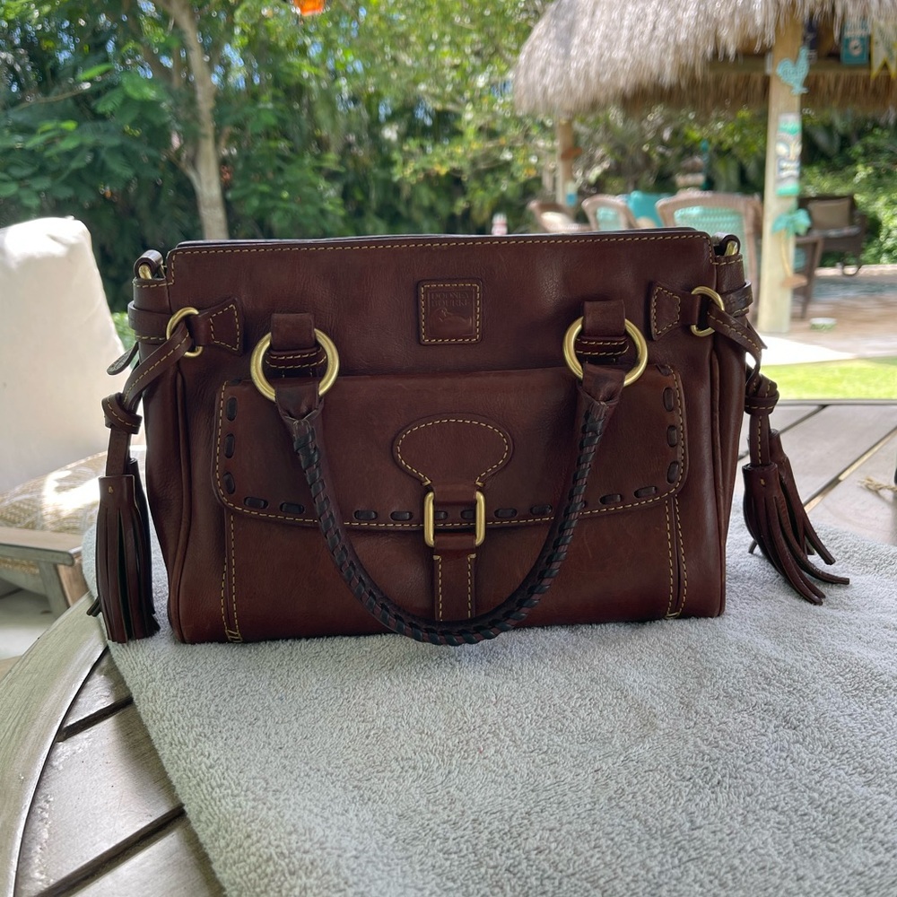 Dooney & Bourke Dark Brown Leather Satchel – Gold Hardware